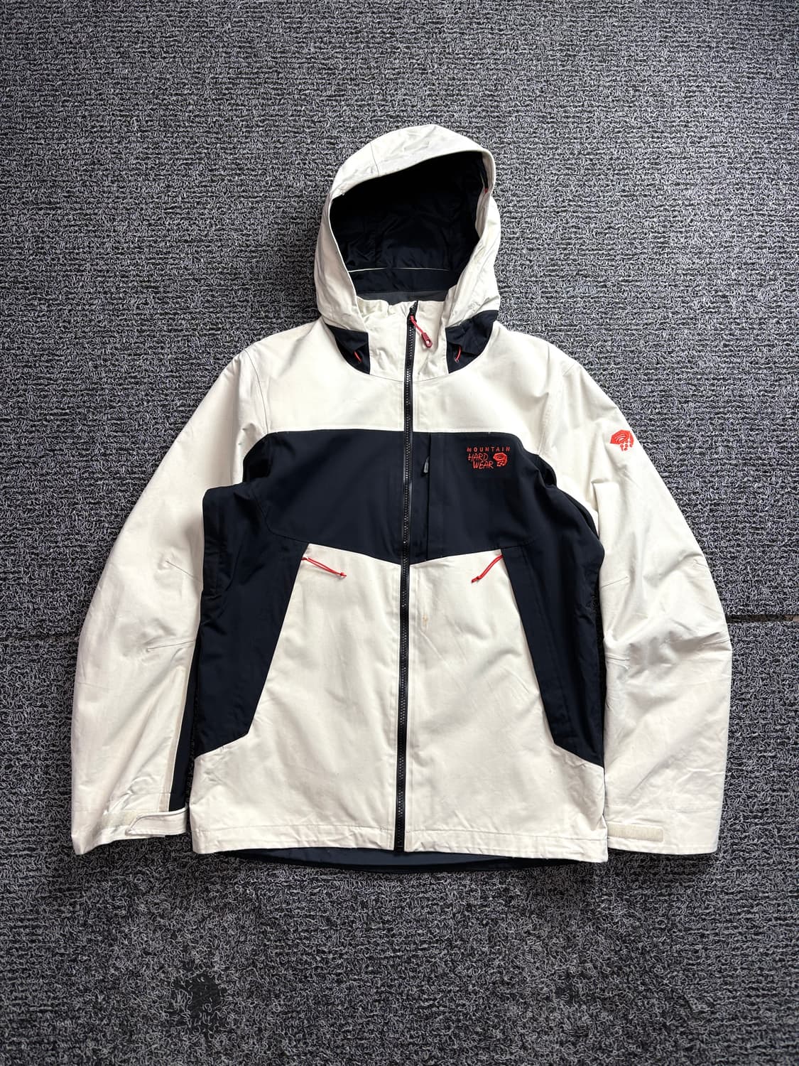 마운틴 하드웨어 USA 배색 마운틴 자켓 2861 상품이미지2