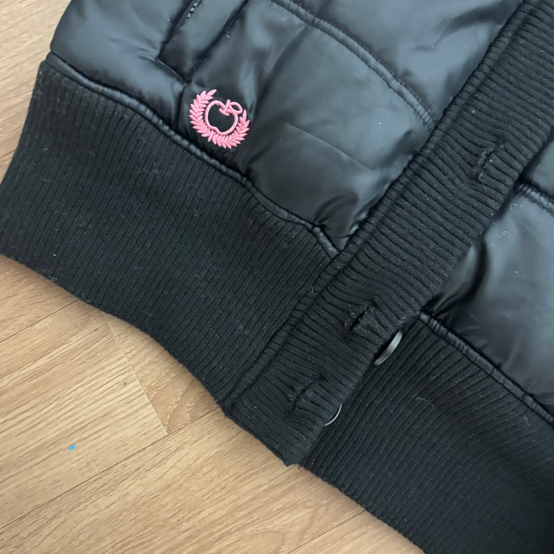 재팬빈티지 산리오 고전키티 헬로키티 갸루 y2k st 블랙 패딩 상품이미지4