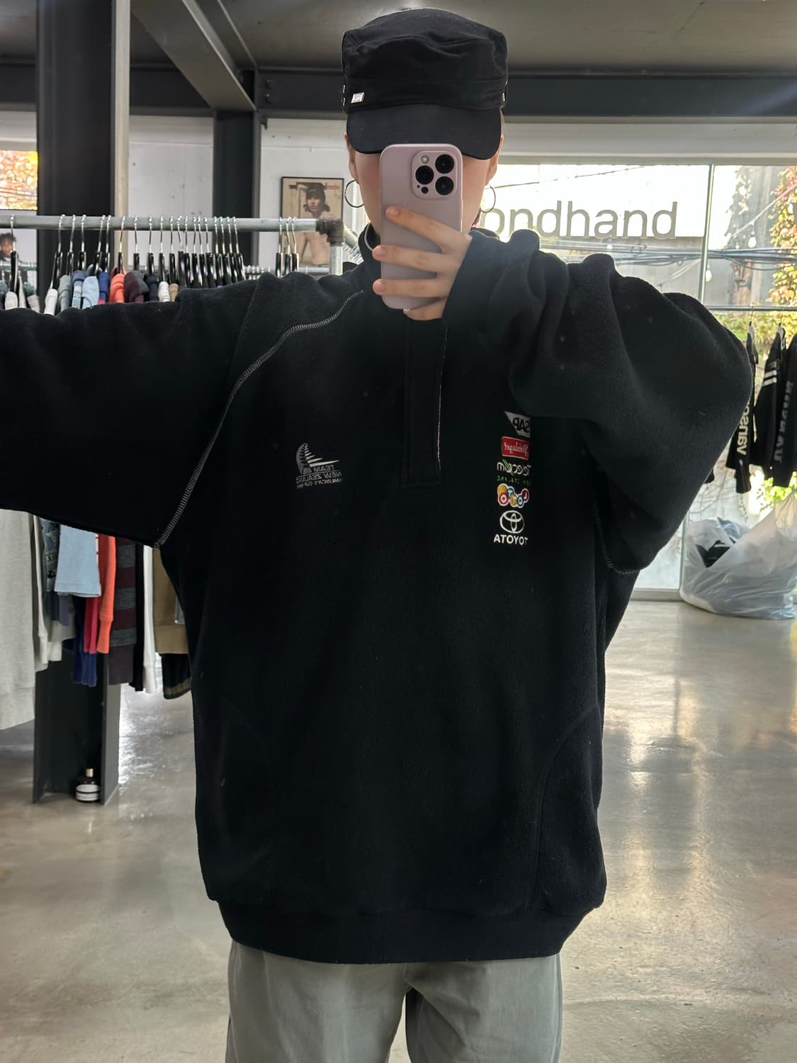 라인세븐 반집업 자수 스티치 플리스 상품이미지2