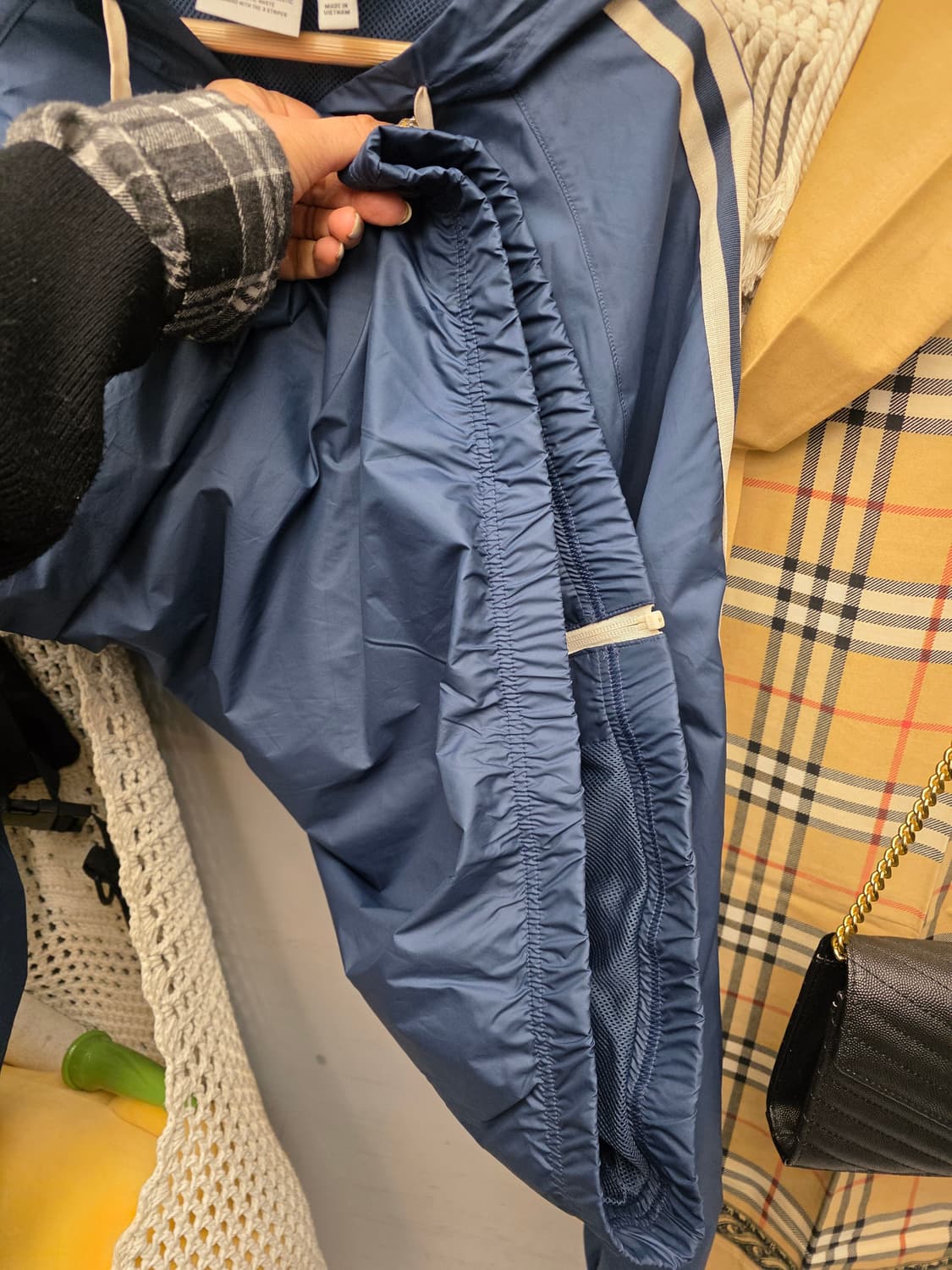 아디다스 멜로우 라이드 클럽 바람막이 상품이미지5