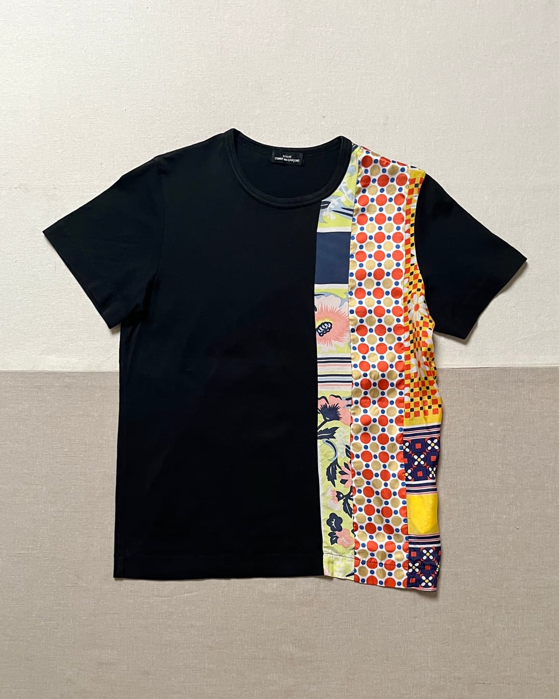 꼼데가르송 패치워크 프린트 티셔츠 Comme des Garcons 상품이미지1