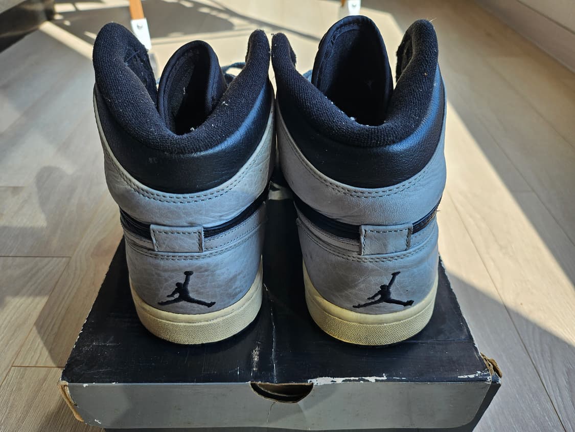 나이키 에어 조던 1 하이 블랙/그레이 상품이미지4