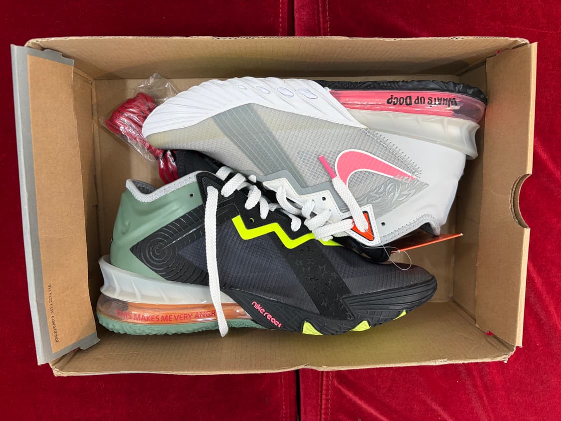 새상품 나이키 르브론 18 로우 벅스 vs 마빈 상품이미지2