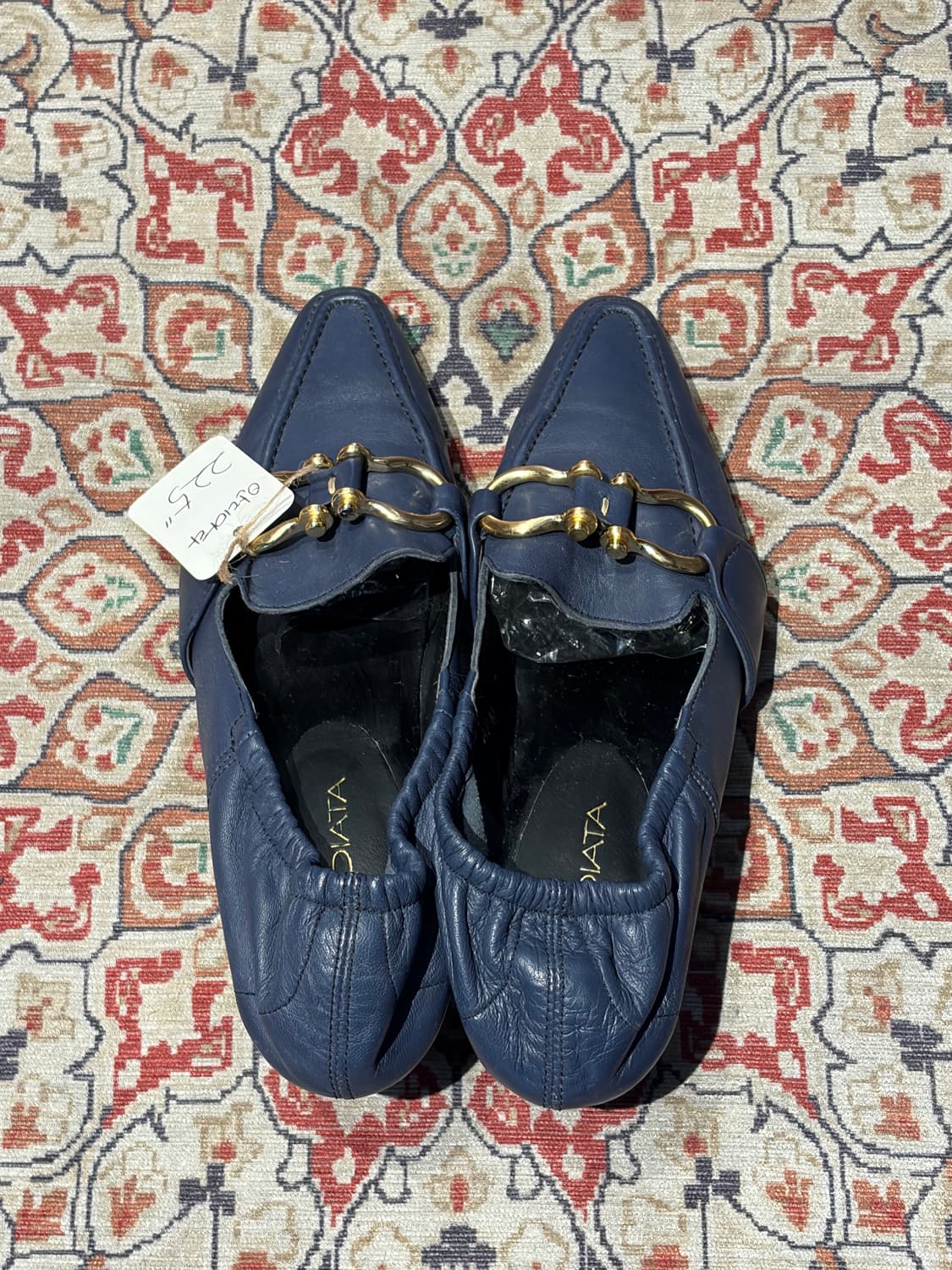 안디아타 가죽 펌프스 상품이미지3