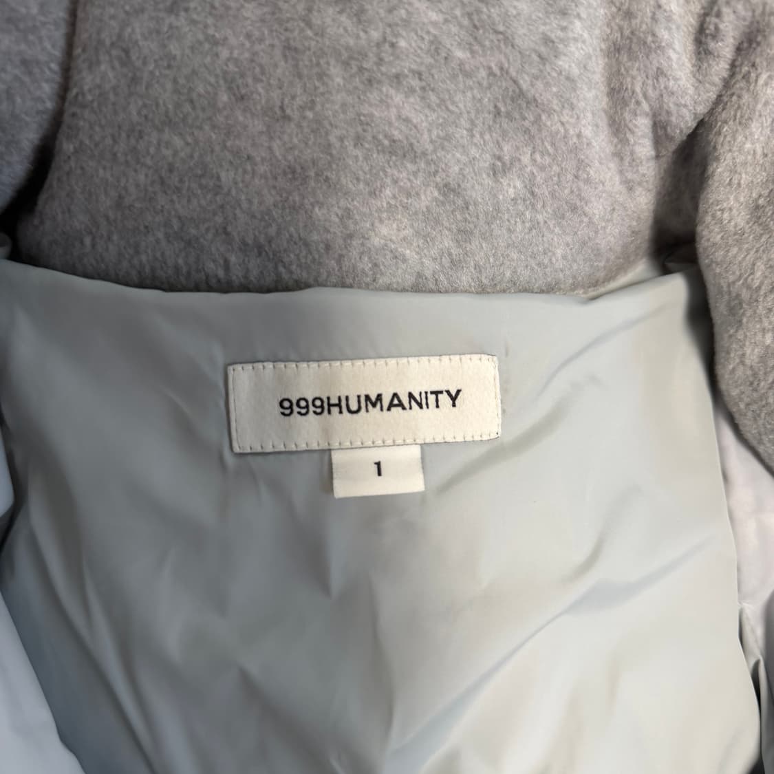 999휴머니티 푸피 구스다운 라이트 그레이 상품이미지5