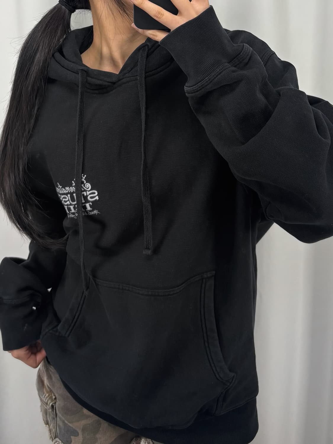 스투시 이스트 피그먼트 다이드 블랙 후드티 상품이미지3