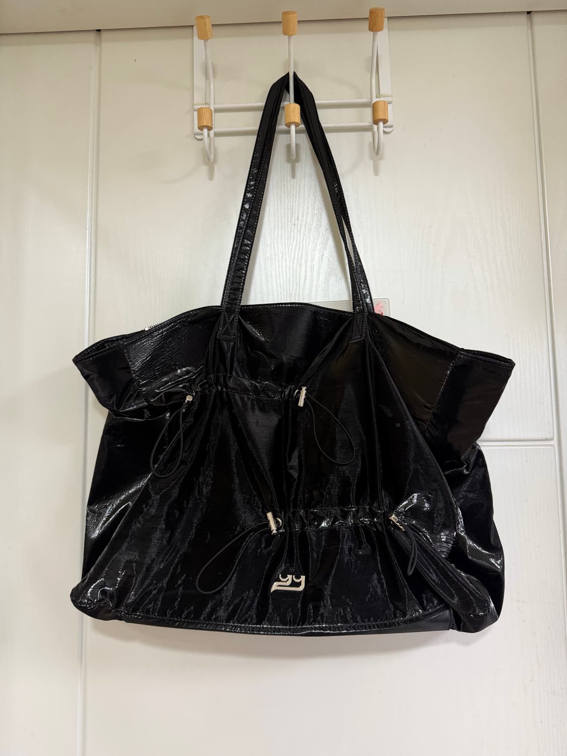 이에이에 쇼퍼백 블랙  yieyie Mimi Shopper Bag 상품이미지2