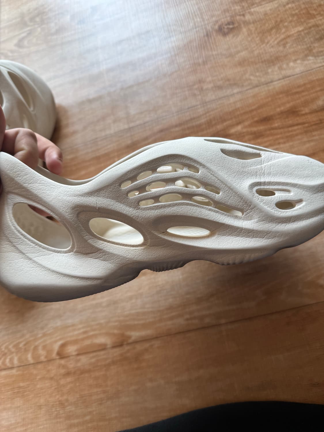 아디다스 폼 러너 샌드 상품이미지4