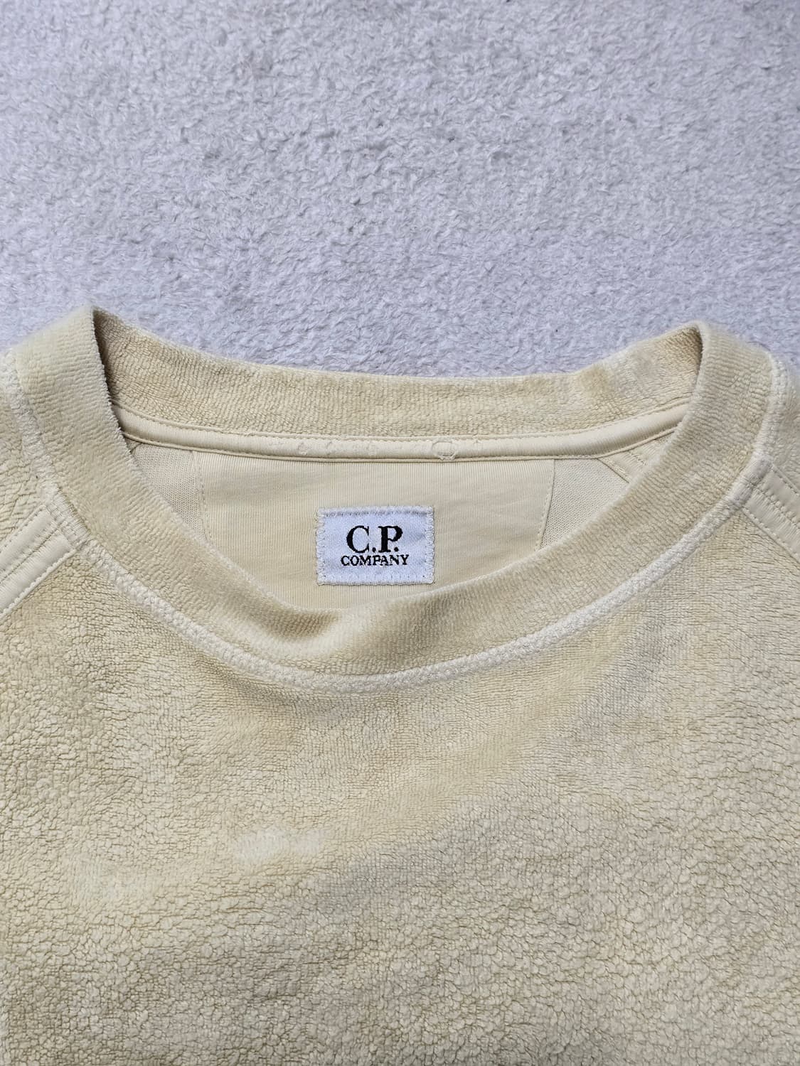 CP컴퍼니 렌즈와펜 플리스 맨투맨 S사이즈 상품이미지3