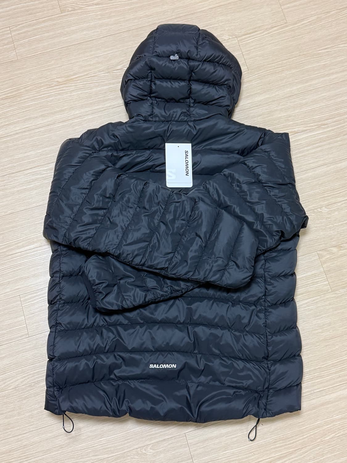 살로몬 엑스 퓨즈 후드 다운 자켓 블랙 살로몬 경량패딩 상품이미지2