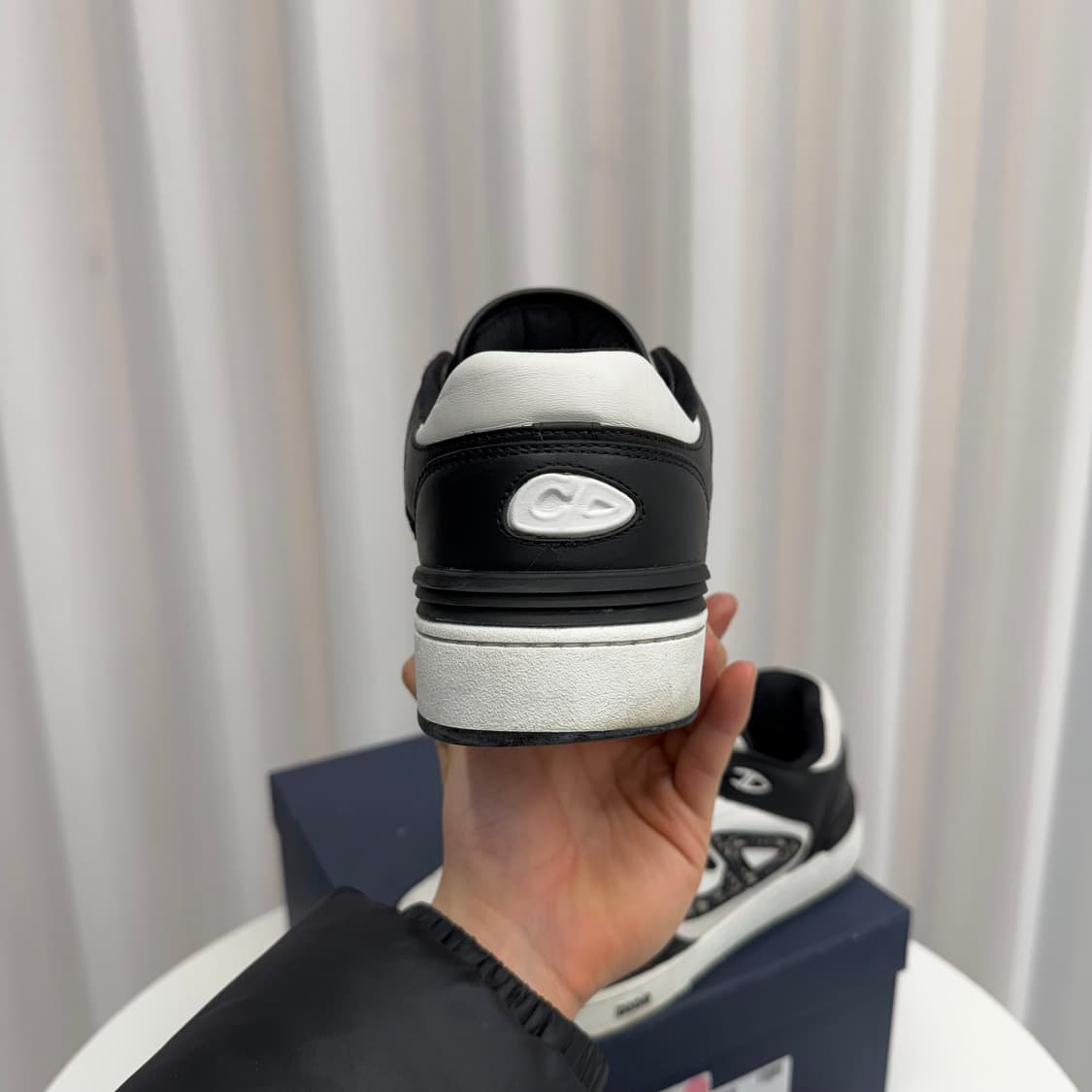 [41] 디올 B57 로우탑 스니커즈 상품이미지9