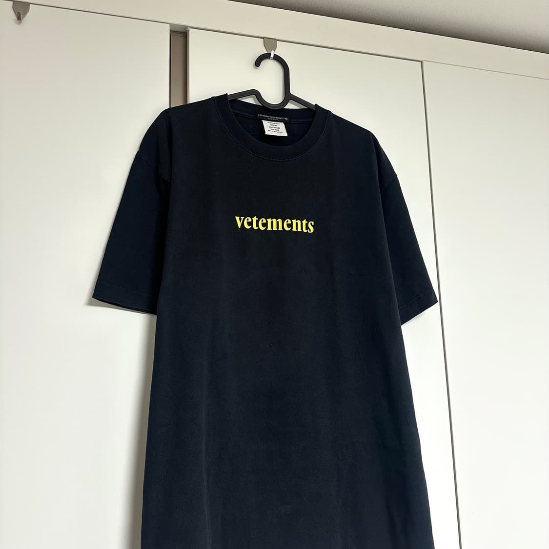 베르멍 로고 바코드 반팔 티셔츠 L사이즈 상품이미지3