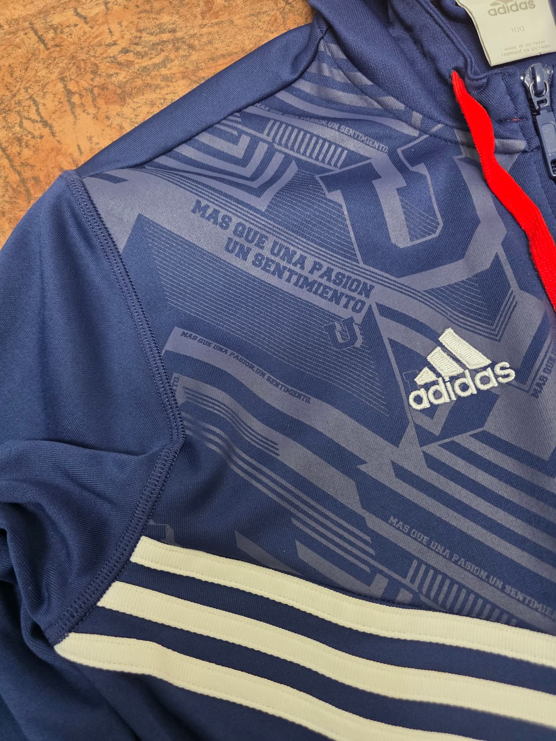 아디다스 클럽 아틀레티코 우니베르시다드 데 칠레 09년 후드 집업 재킷 상품이미지3