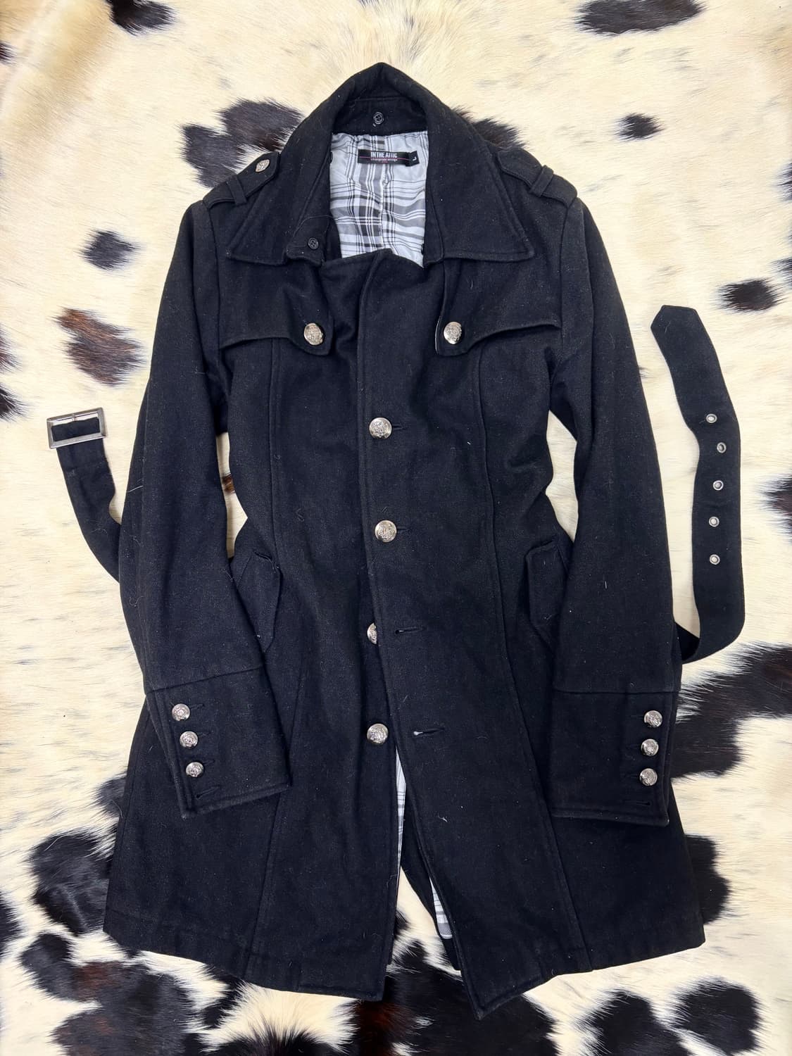 [IN THE ATTIC]Minimal Mood Black Coat 상품이미지5