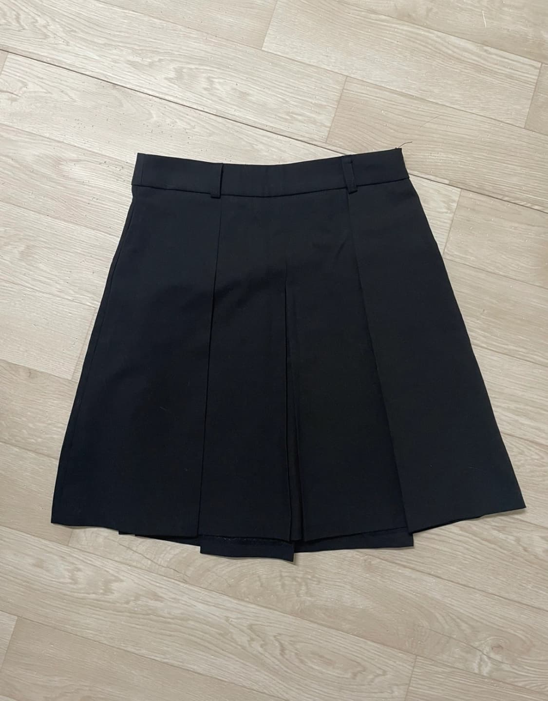블랙 플리츠 미디스커트 미디움 상품이미지1