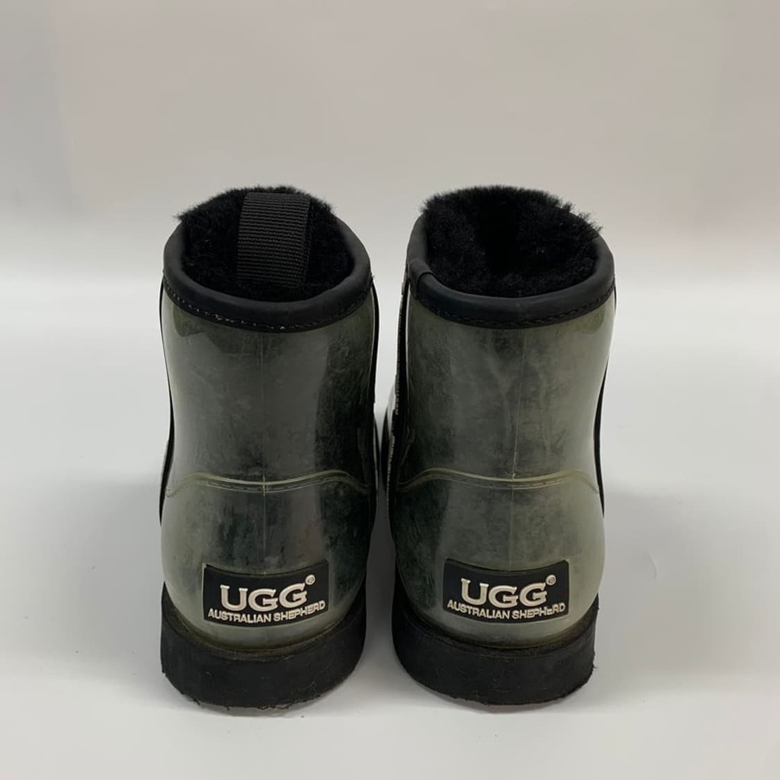 UGG 오스트레일리안 쉐퍼드 클리어 미니 블랙 230 상품이미지2