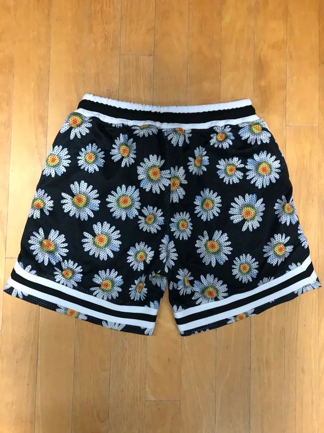 데이지 패턴 메쉬 반바지 상품이미지2