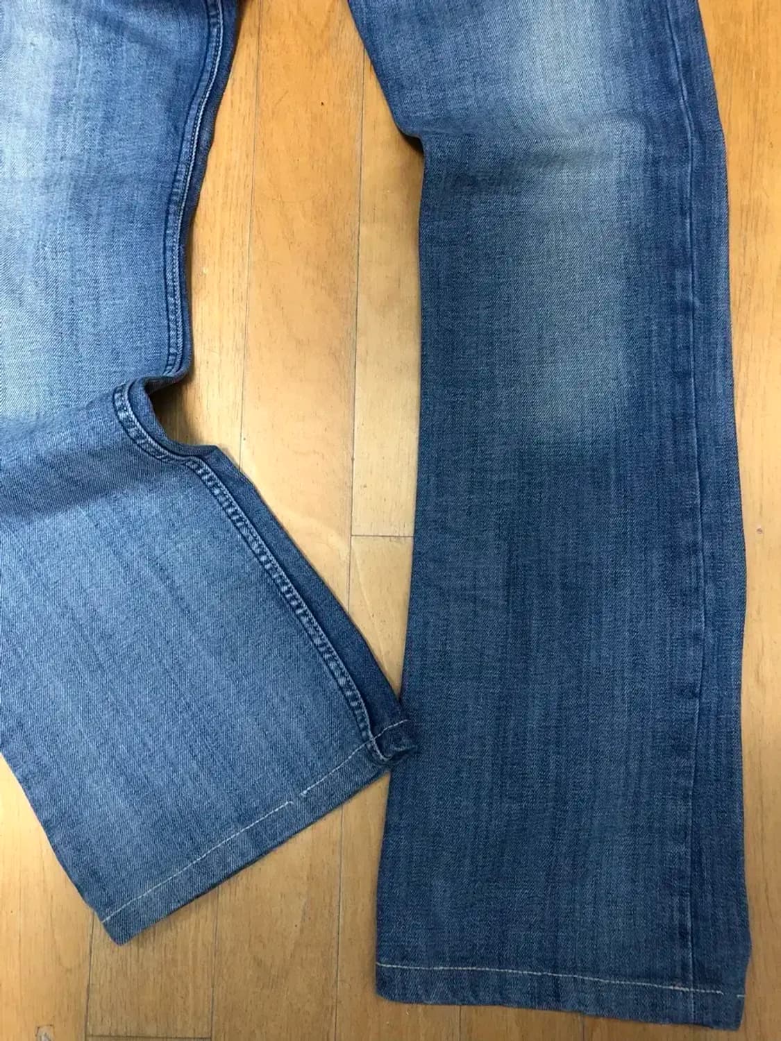 디젤 자티니 빈티지 워싱 플레어 부츠컷 데님팬츠 30 상품이미지5