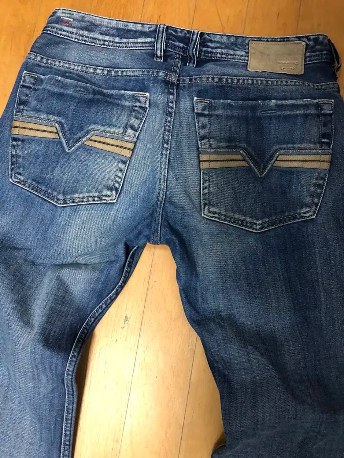 디젤 자티니 빈티지 워싱 플레어 부츠컷 데님팬츠 30 상품이미지7
