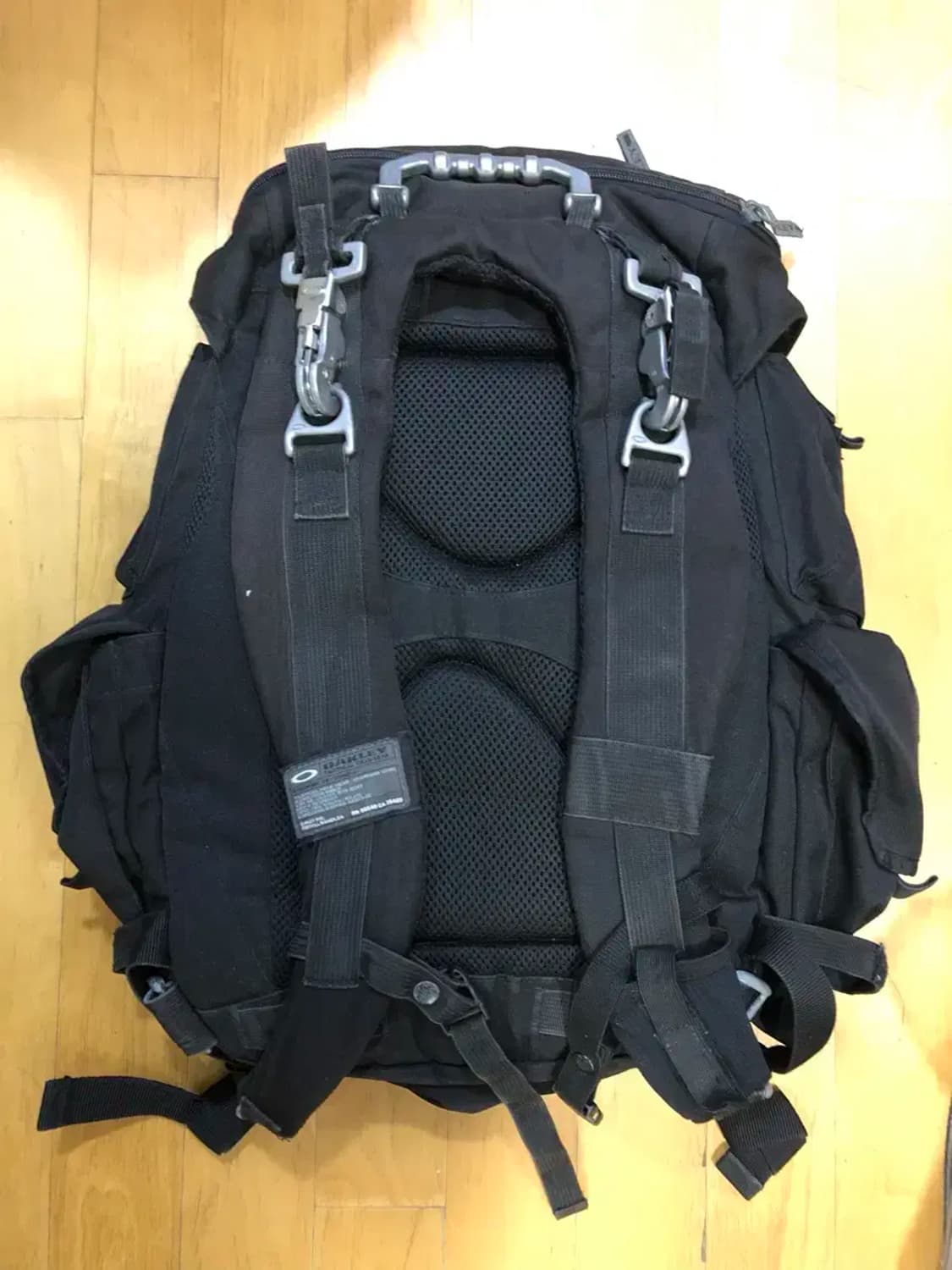 오클리 택티컬 필드 기어 멀티포켓 백팩 상품이미지2
