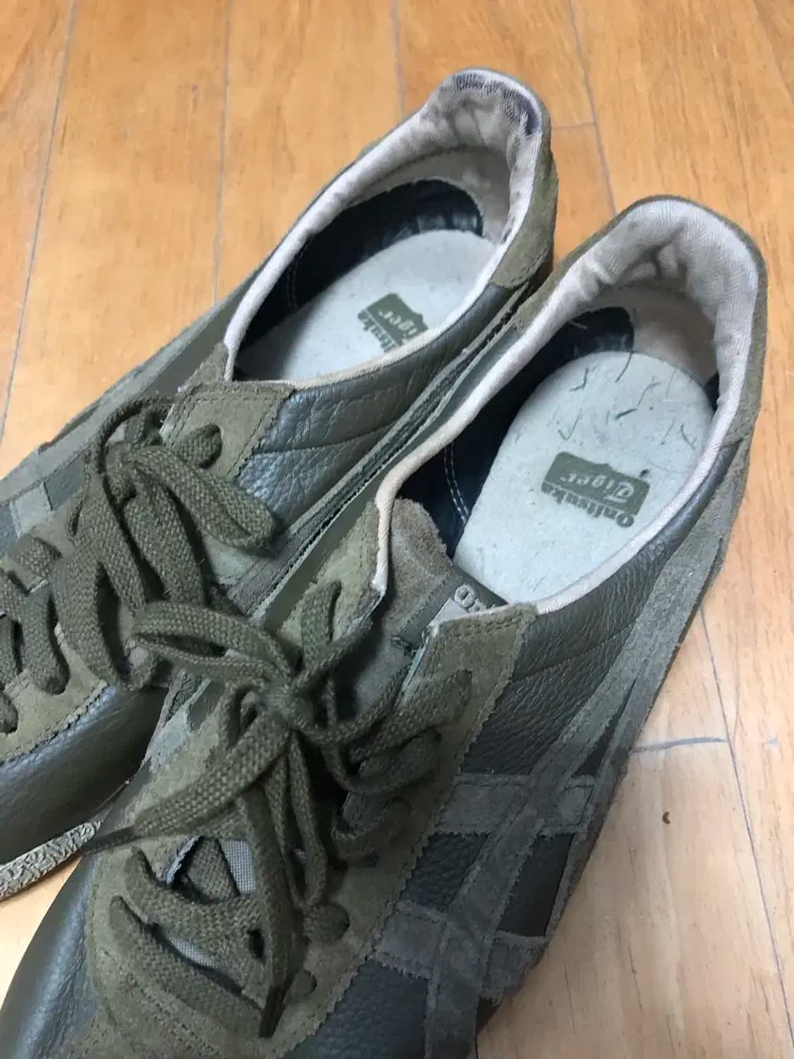 오니츠카타이거 코르세어 스니커즈 카키 255 상품이미지5