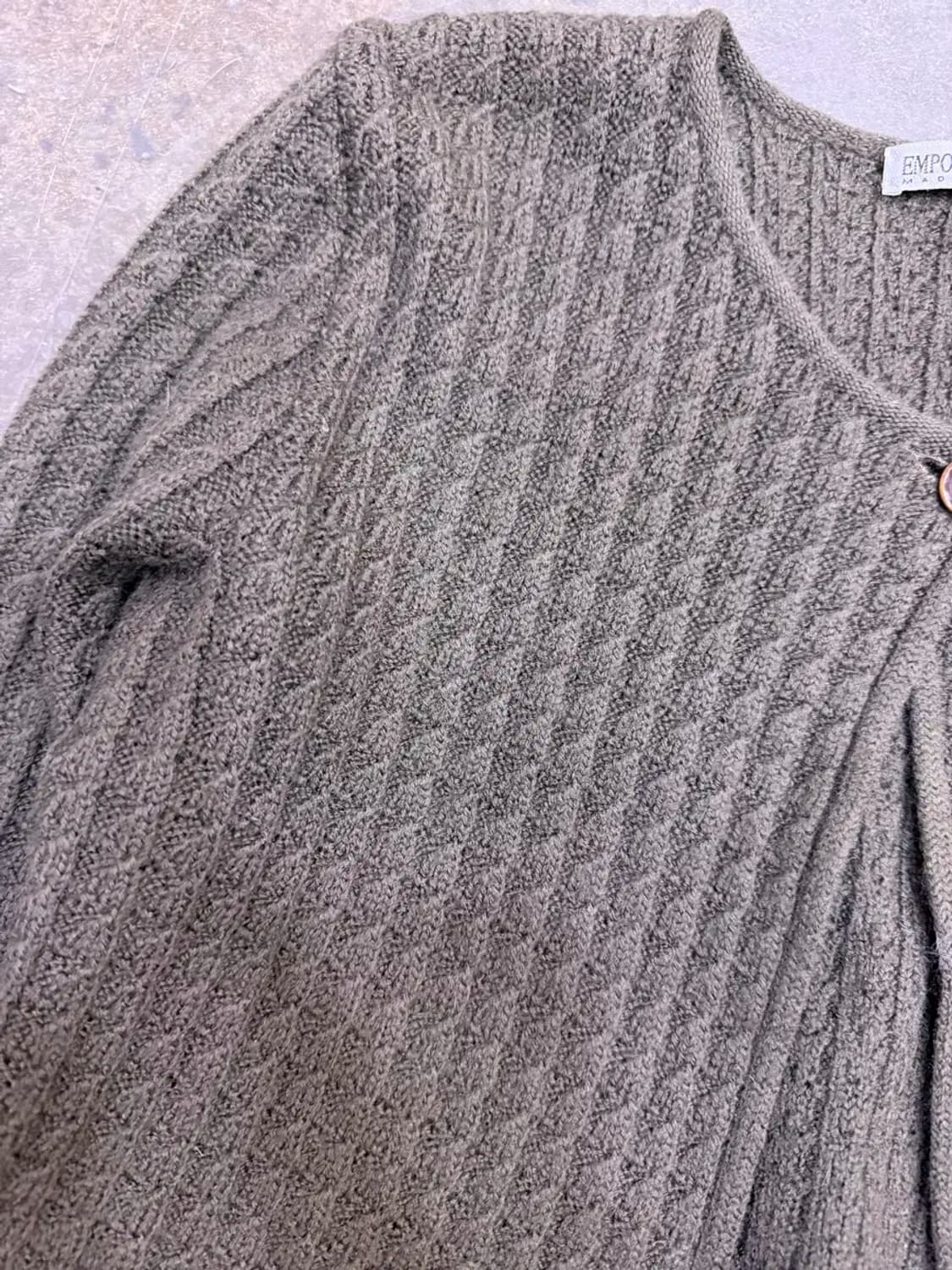 엠포리오 아르마니 메리노울 원포인트 레이어드 니트 가디건 M 상품이미지4