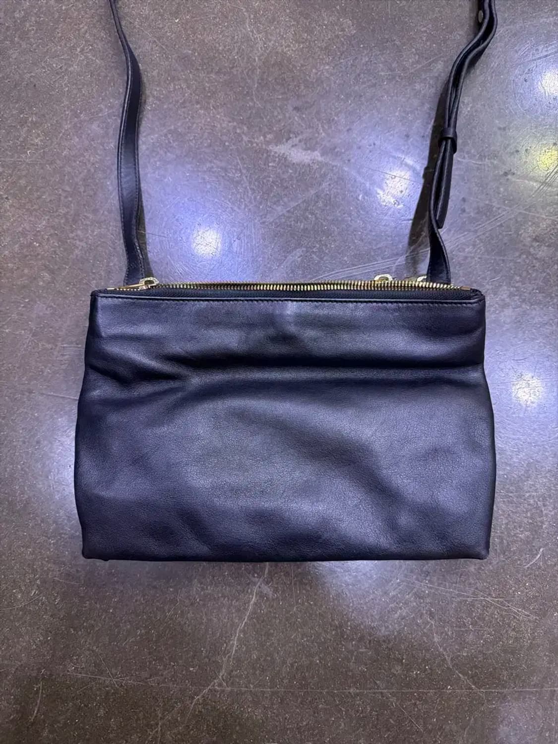 타임옴므 멀티 레이어 지퍼 소가죽 레더 크로스백 가방 상품이미지2