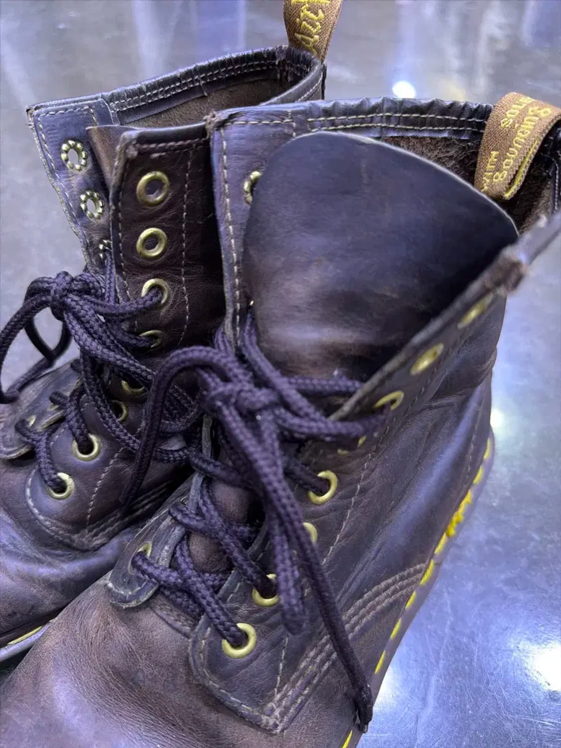 닥터마틴 1460 잉글랜드 메이드 8홀 부츠 워커 240 상품이미지4