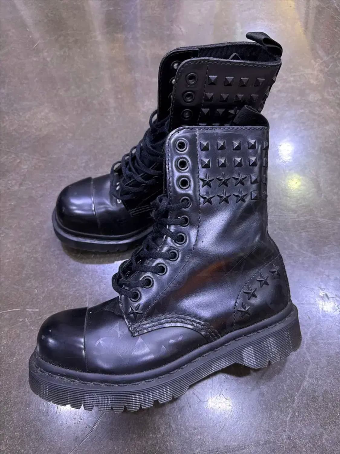 닥터마틴 링컨 10홀 스틸토 스터드 워커 부츠 220 상품이미지5