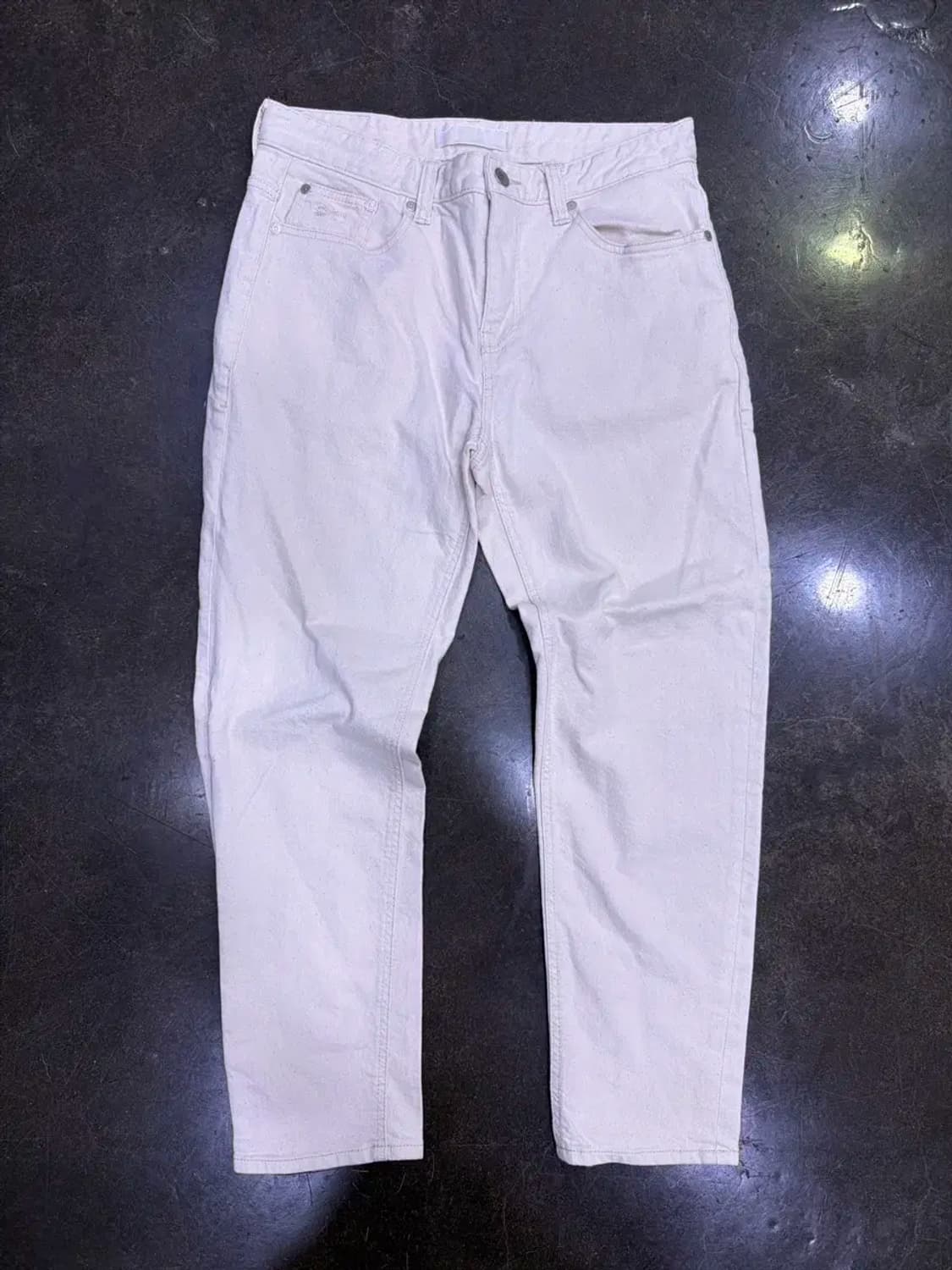 플랙 크롭 밀린 루즈 테이퍼드핏 크림진 데님팬츠 32 상품이미지3