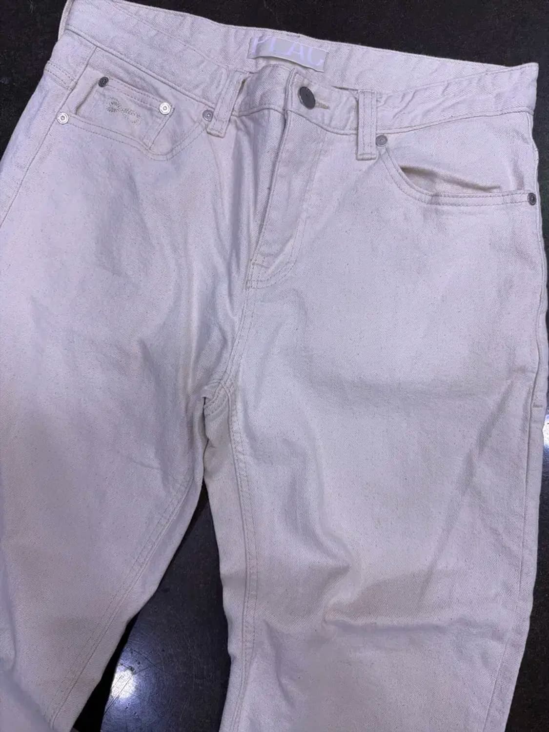 플랙 크롭 밀린 루즈 테이퍼드핏 크림진 데님팬츠 32 상품이미지5