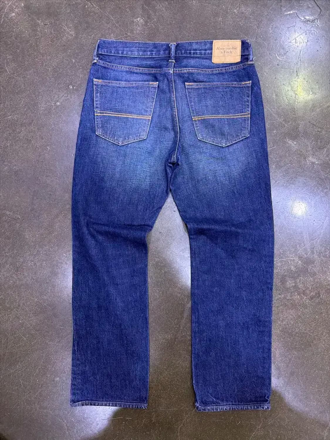 아베크롬비 슬림 스트레이트핏 빈티지 워싱 데님팬츠 32 상품이미지2