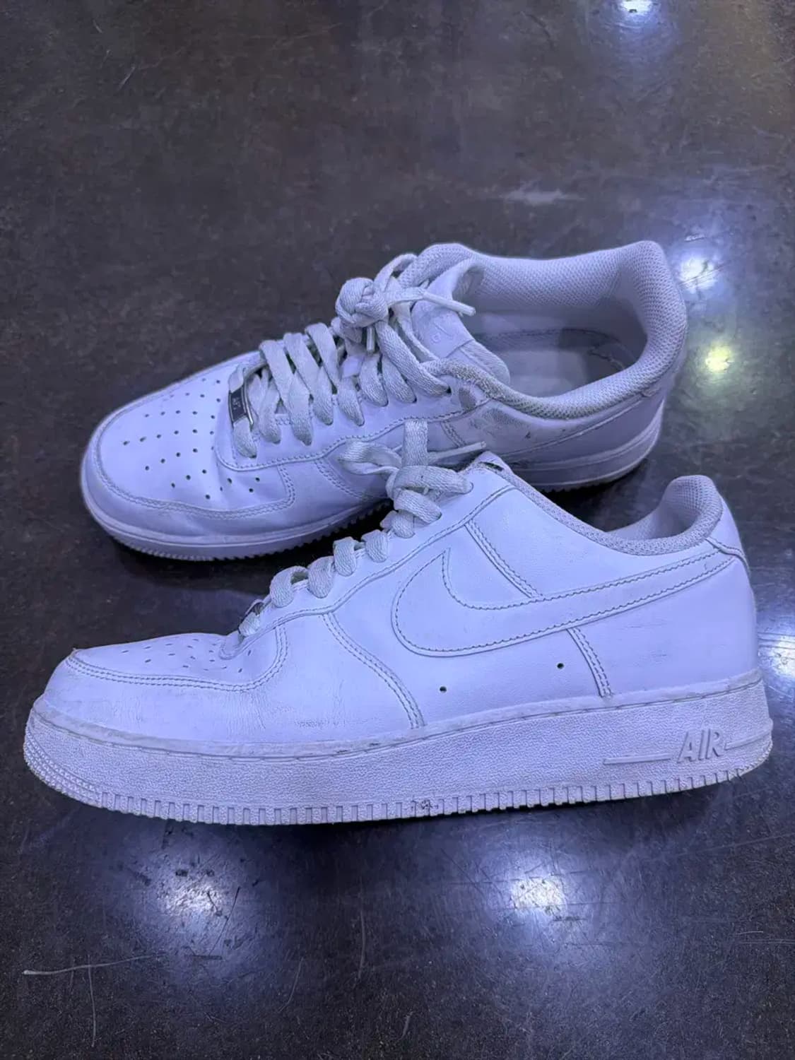 나이키 에어포스1 로우 07 트리플화이트 스니커즈 265 상품이미지5