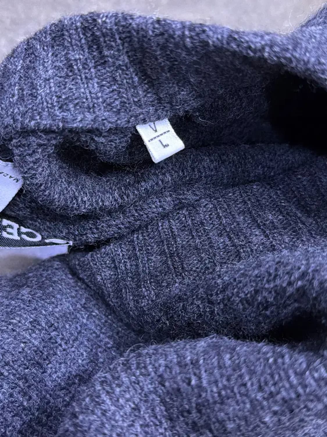 아이스버그 디즈니 플루토 이태리 울 니트 스웨터 L 상품이미지5