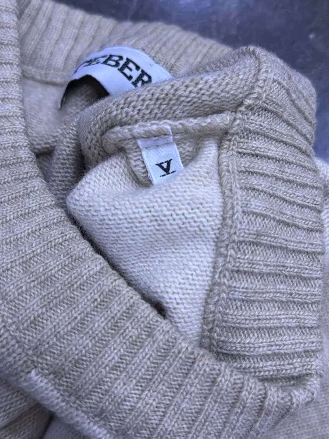 아이스버그 벅스 버니 다빈치 아트워크 니트 스웨터 L 상품이미지6