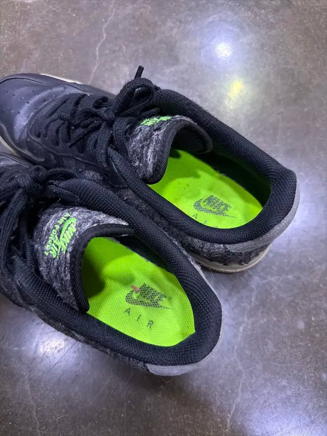 나이키 에어포스1 07 로우 일렉트릭 블랙 그린 285 상품이미지6