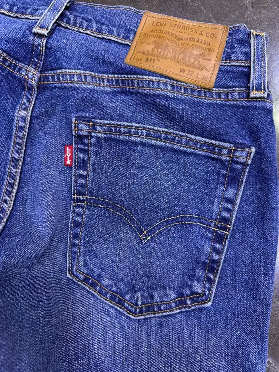 리바이스 511 프리미엄 빅e 슬림핏 라인 워싱 데님팬츠 32 상품이미지8