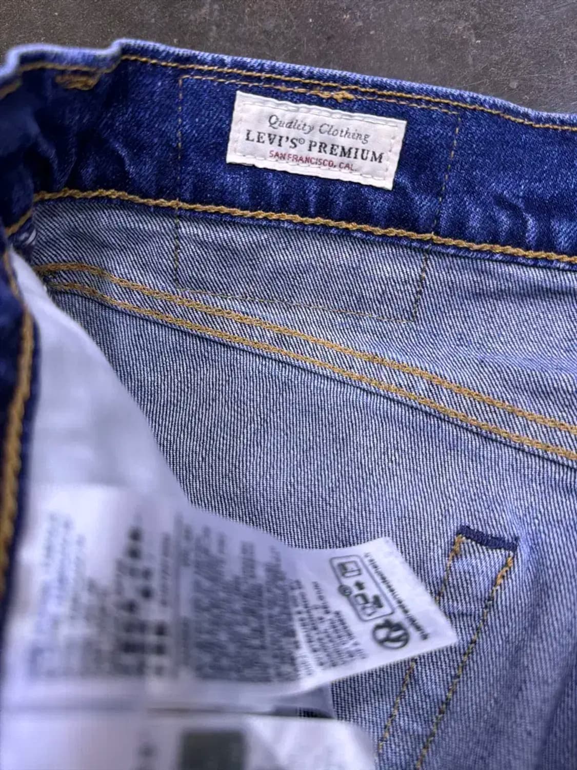 리바이스 511 프리미엄 빅e 슬림핏 라인 워싱 데님팬츠 32 상품이미지9