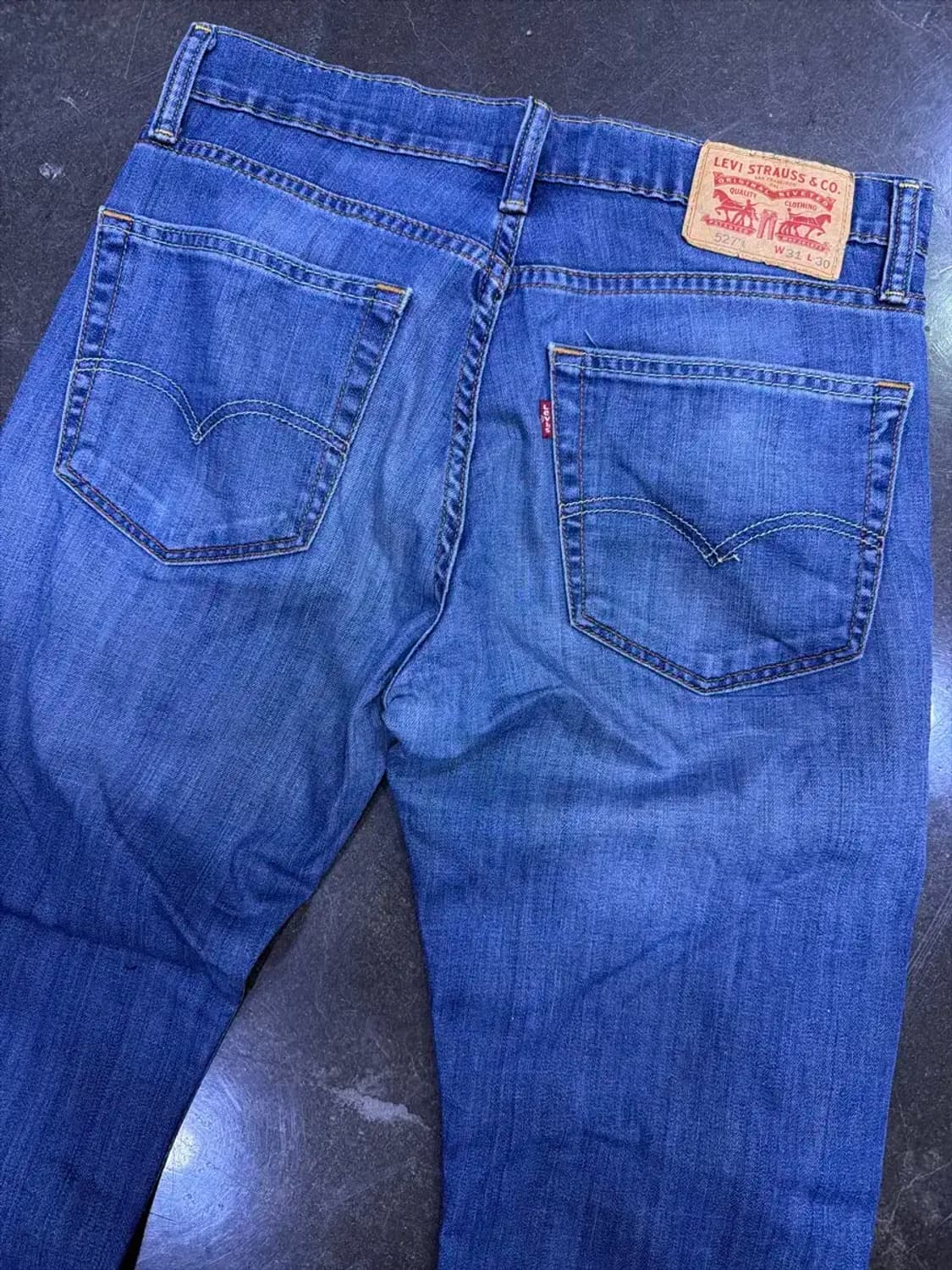 리바이스 527 부츠컷 플레어 워싱 데님팬츠 31 상품이미지7