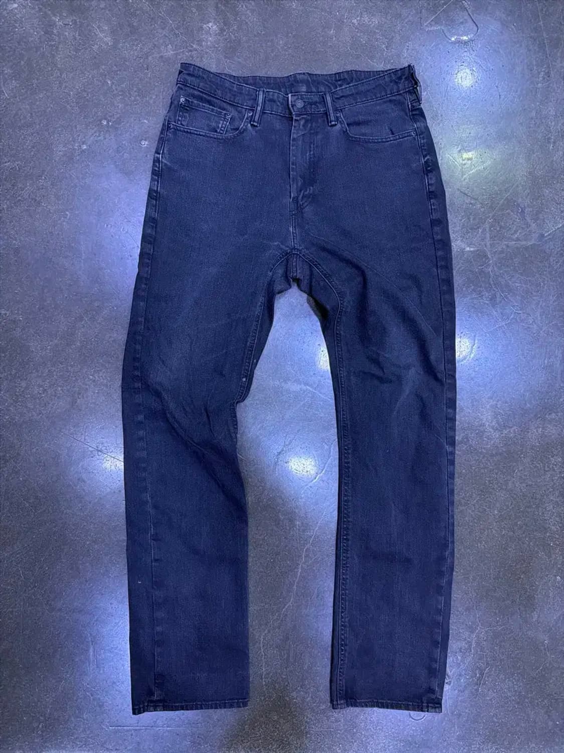 리바이스 541 에슐레틱 테이퍼드핏 블랙 워싱 데님팬츠 33 상품이미지1