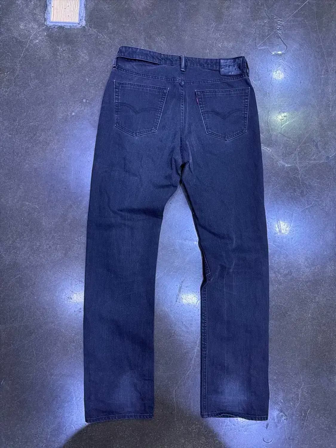 리바이스 541 에슐레틱 테이퍼드핏 블랙 워싱 데님팬츠 33 상품이미지2