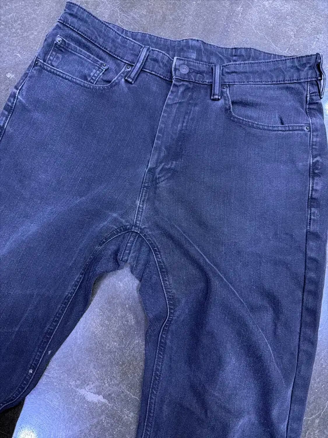 리바이스 541 에슐레틱 테이퍼드핏 블랙 워싱 데님팬츠 33 상품이미지3