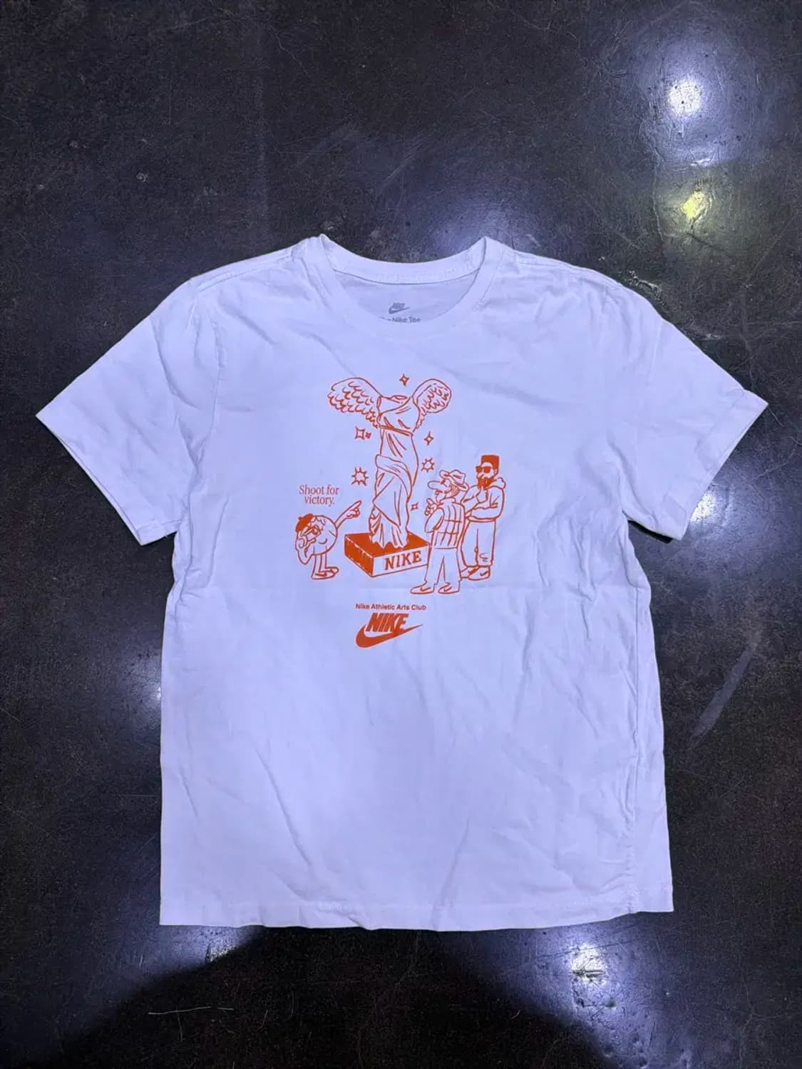 나이키 빅토리 니케 여신 그래픽 반팔티셔츠 L 상품이미지2