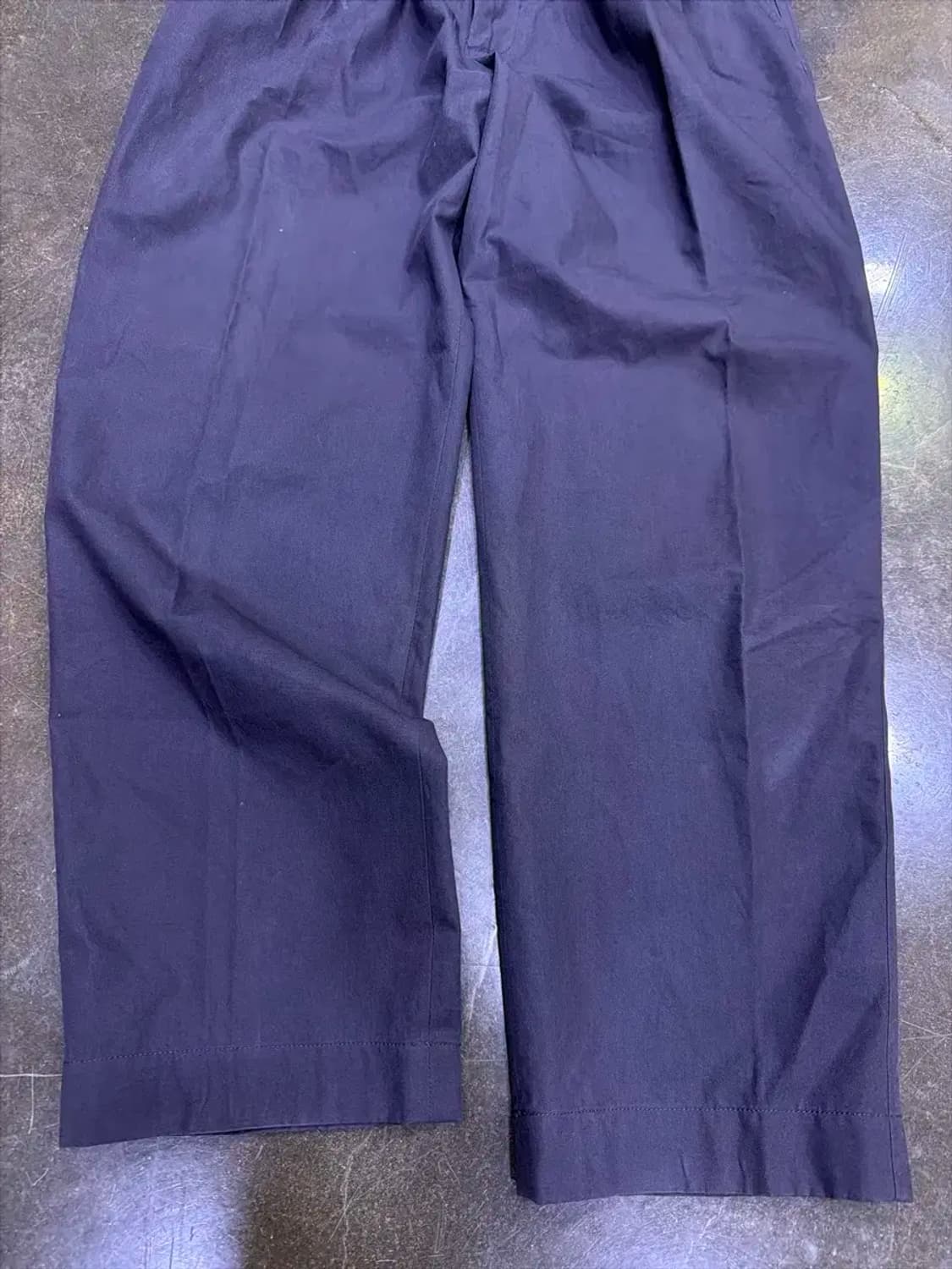 인더로우 플리츠 핀턱 치노팬츠 1 사이즈 상품이미지7