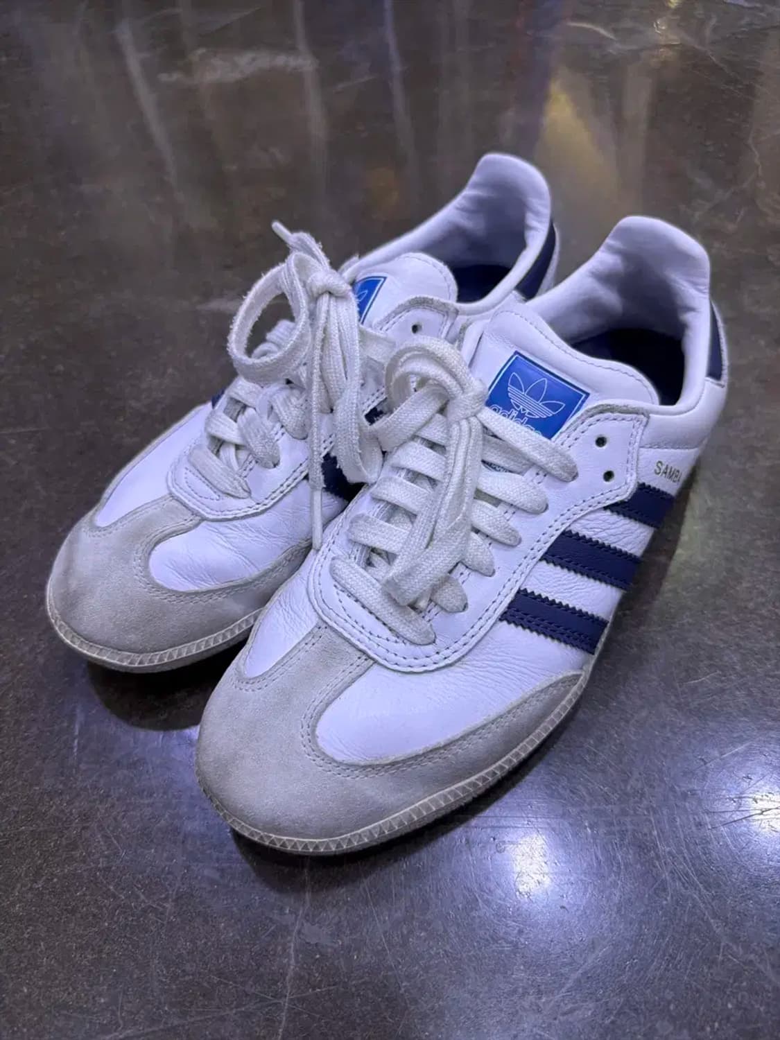 아디다스 삼바 화이트 네이비 스니커즈 235 상품이미지1