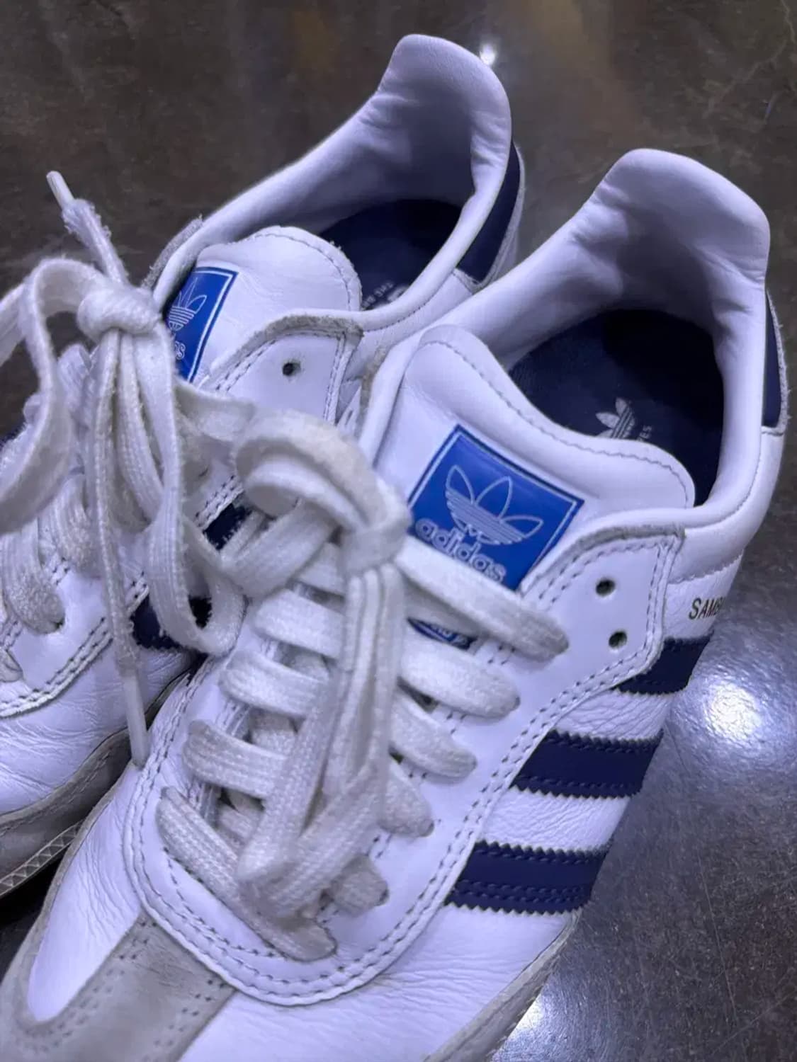 아디다스 삼바 화이트 네이비 스니커즈 235 상품이미지4