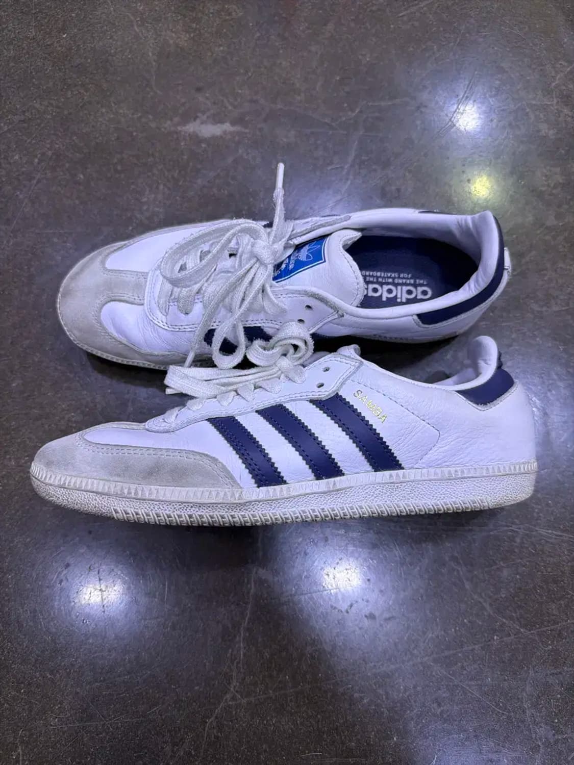 아디다스 삼바 화이트 네이비 스니커즈 235 상품이미지6