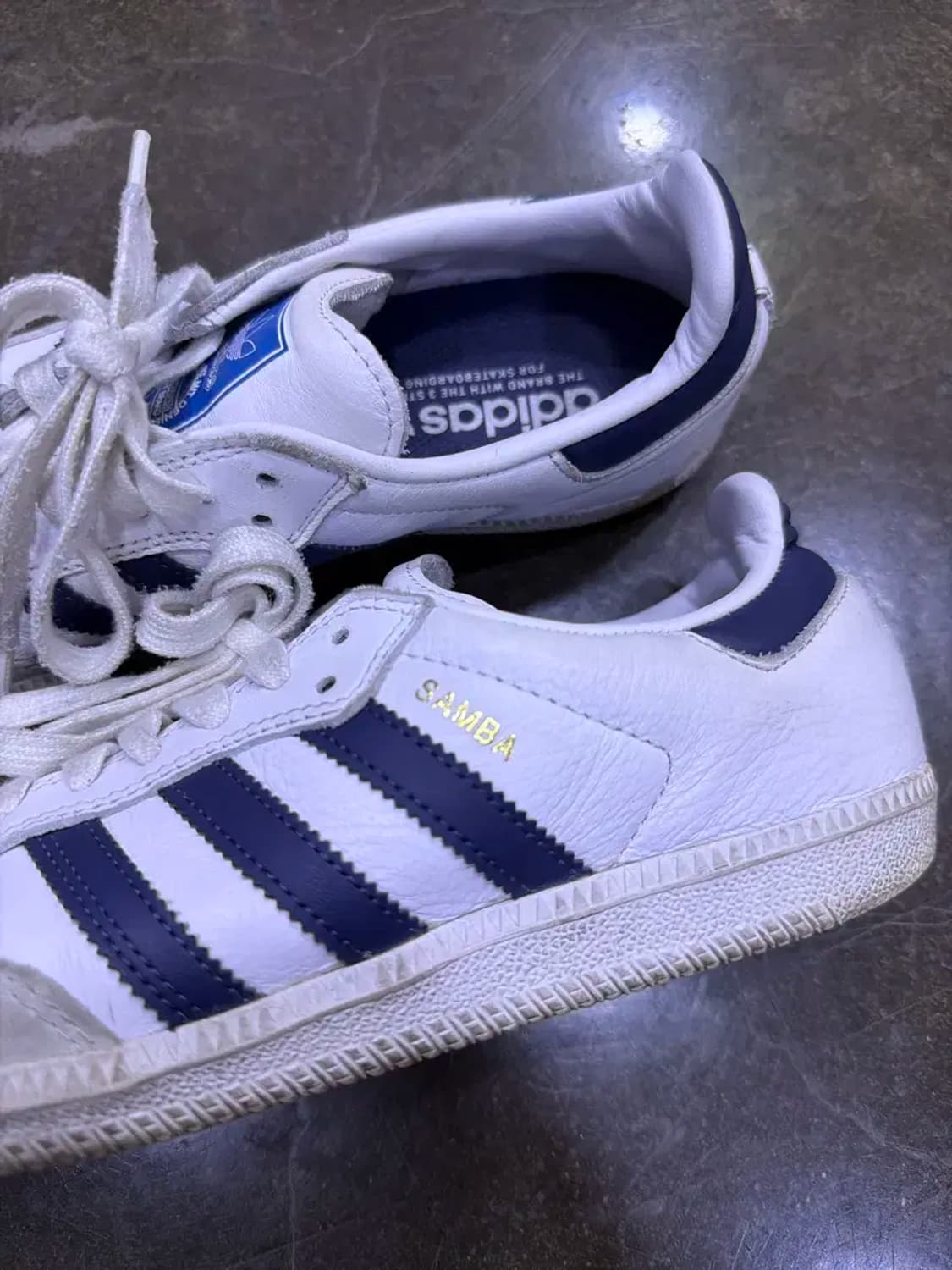 아디다스 삼바 화이트 네이비 스니커즈 235 상품이미지7