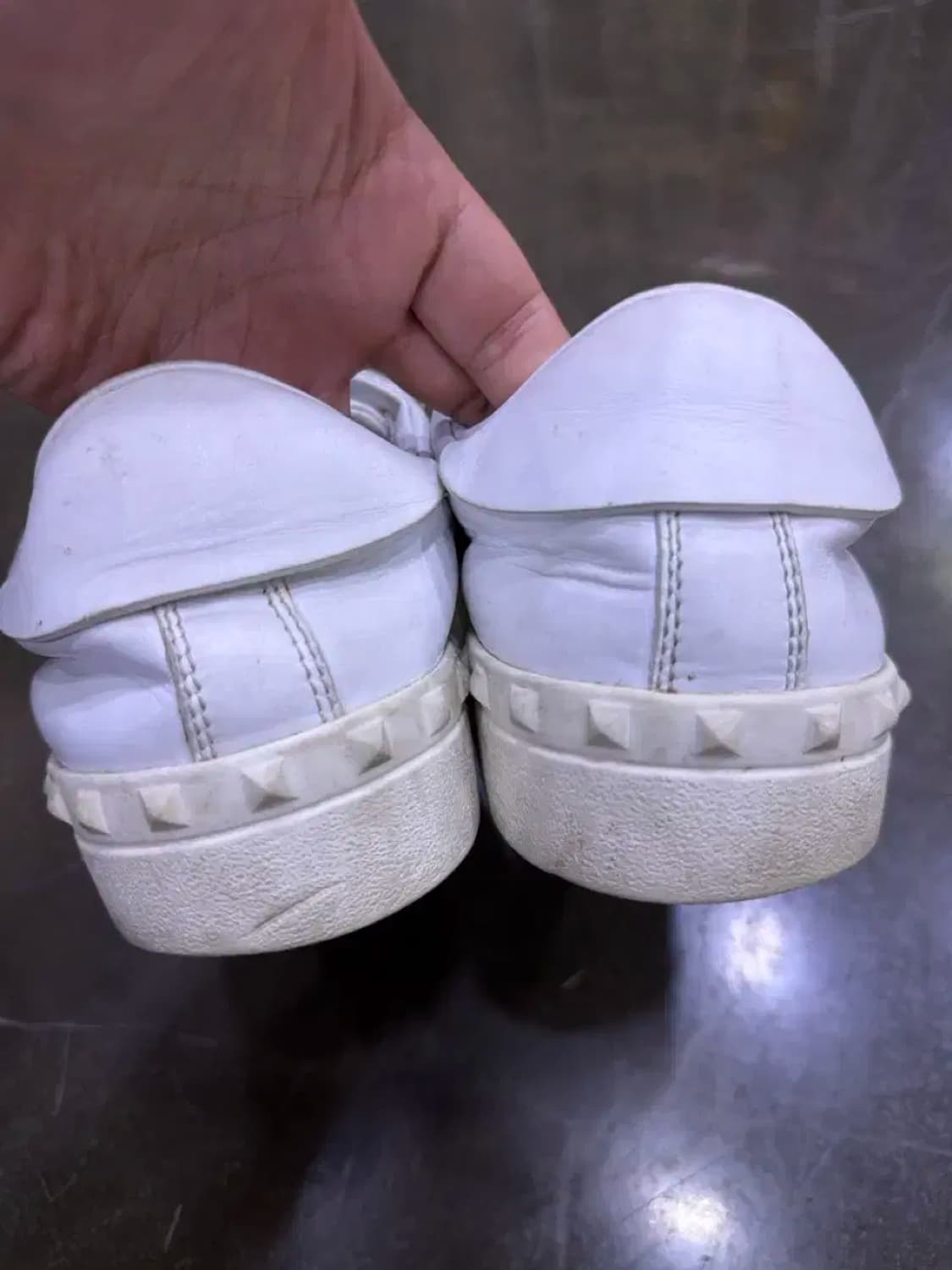 발렌티노 히든 락스터드 화이트 골드 스니커즈 41.5 상품이미지7