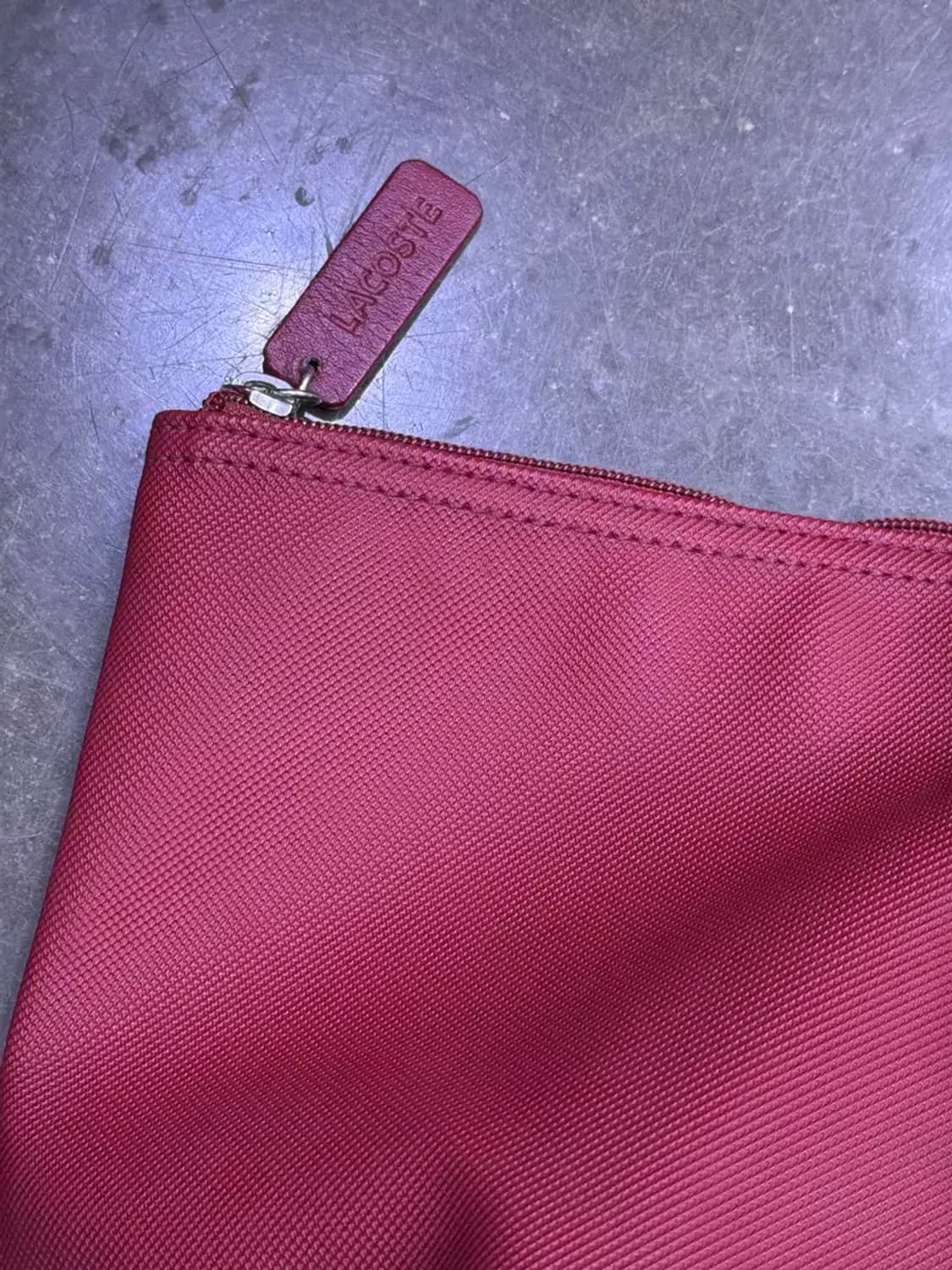 라코스테 숄더 쇼퍼백 L 사이즈 버건디 상품이미지4